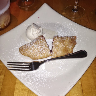 Charlottesville Restaurant Week at Blue Light Grill: Cherry Empanada with Brown Sugar Gelato #PreppyPlanner